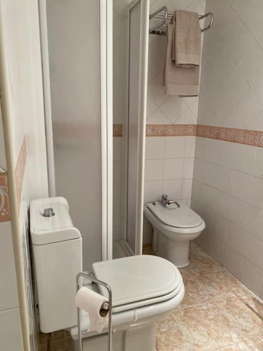 Lovely 2 Bedrooms Apartment Main Square 플라센시아 외부 사진